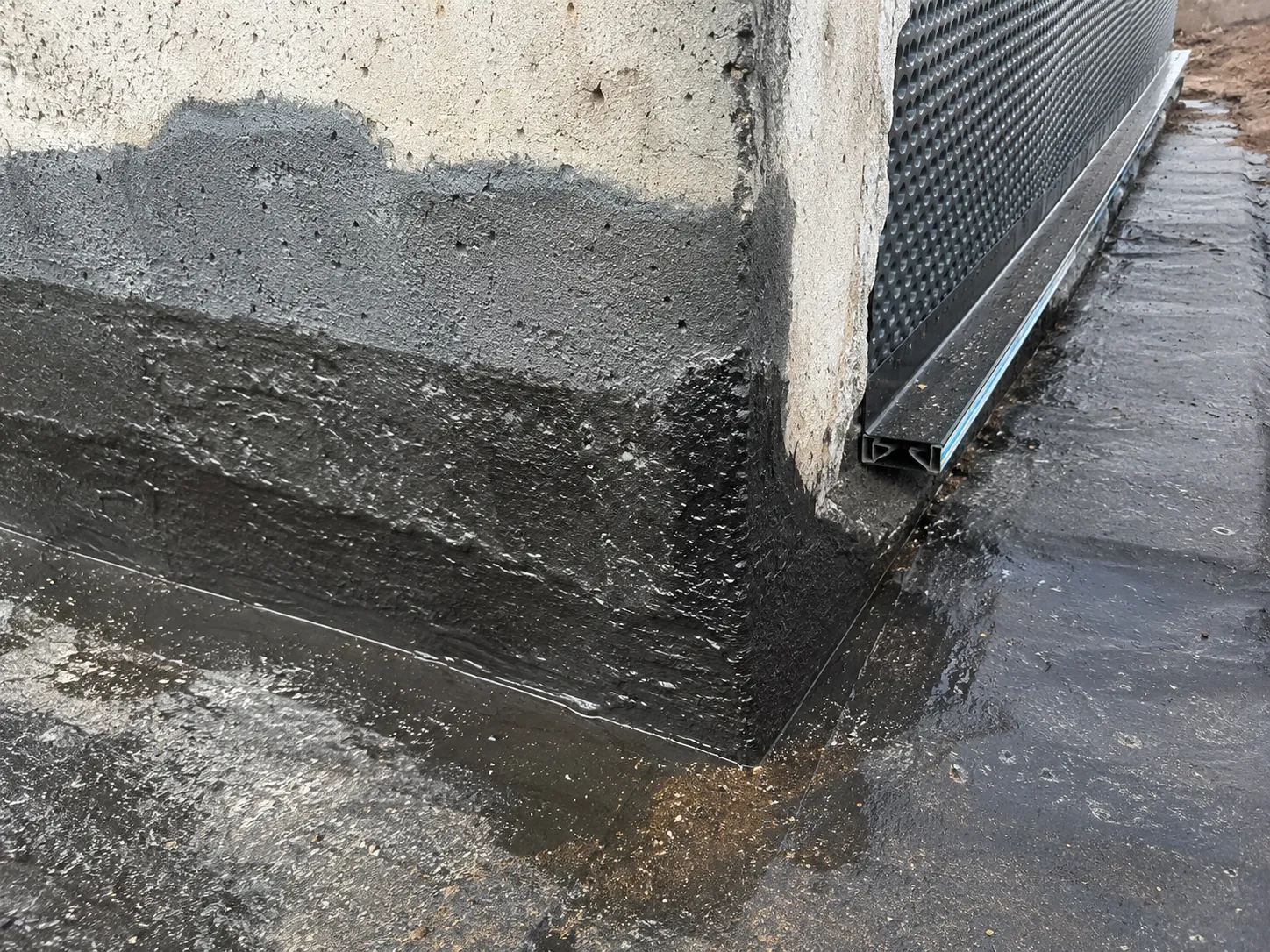 Building Restoration in Markham being built and completed on site by Harrowgate Group