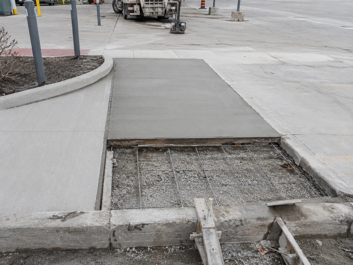Completed Concrete Replacement installation in Welland by Harrowgate Group