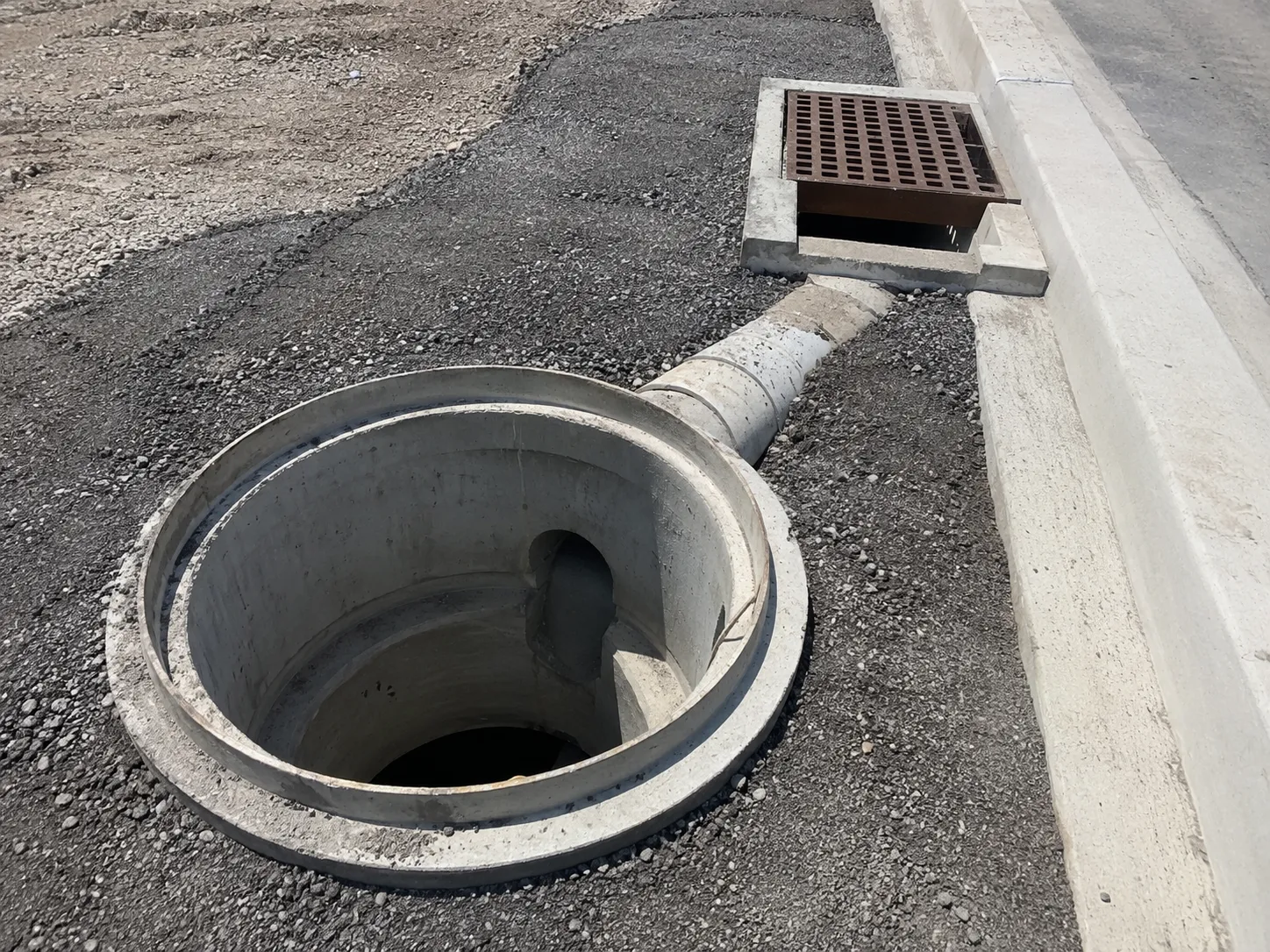 Storm Sewer Installation in Markham being built and completed on site by Harrowgate Group