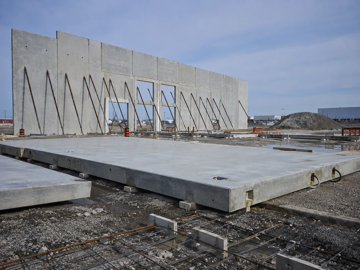 The Caledon market for tilt-up concrete panels for Tilt-Up Concrete Panels in Caledon
